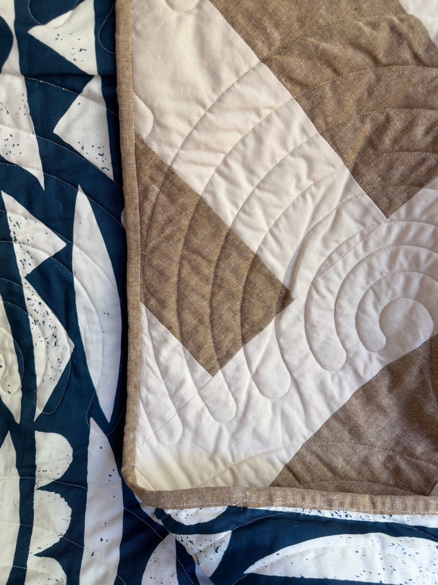 The Getaway Quilt - Queen Size